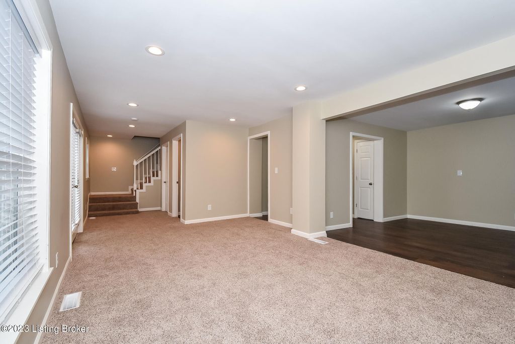 Photo of 4851 Maryman Rd, Louisville, KY 40258 (MLS # 1708003)