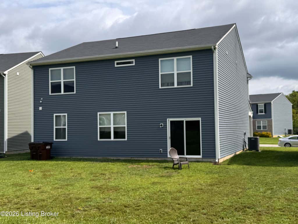 Photo of 11913 Wooden Trace Dr, Louisville, KY 40229 (MLS # 1726543)