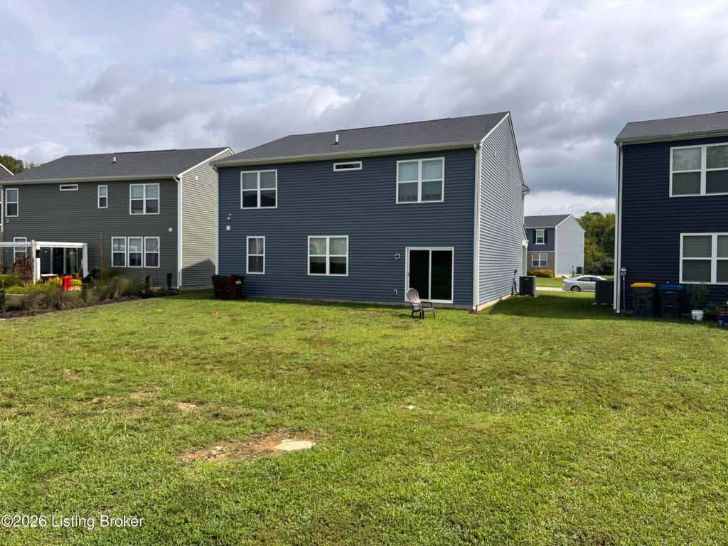Photo of 11913 Wooden Trace Dr, Louisville, KY 40229 (MLS # 1726543)