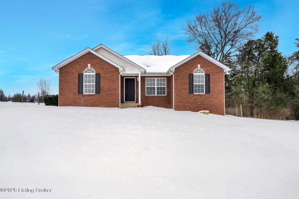 Photo of 107 Ruby Ct, Bardstown, KY 40004 (MLS # 1708485)