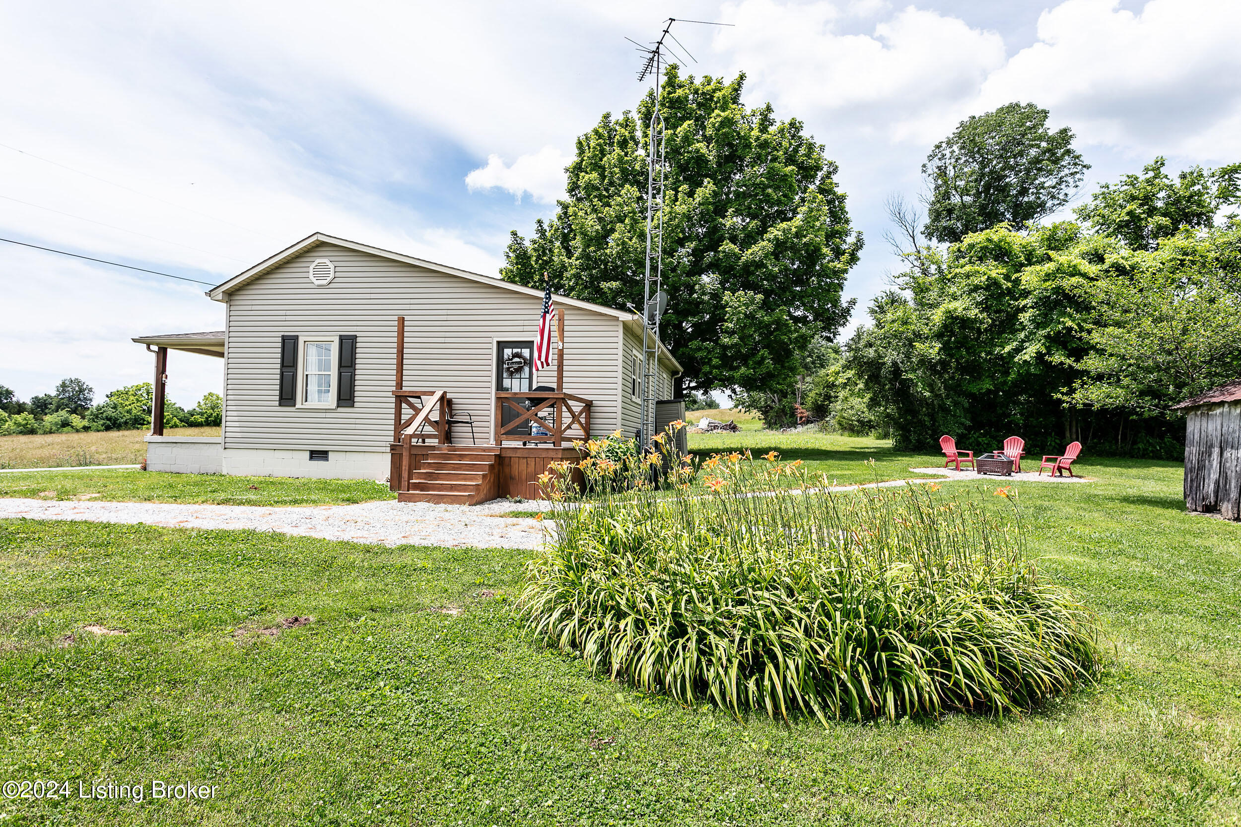 444 Gandertown Rd, Loretto, Kentucky image 4