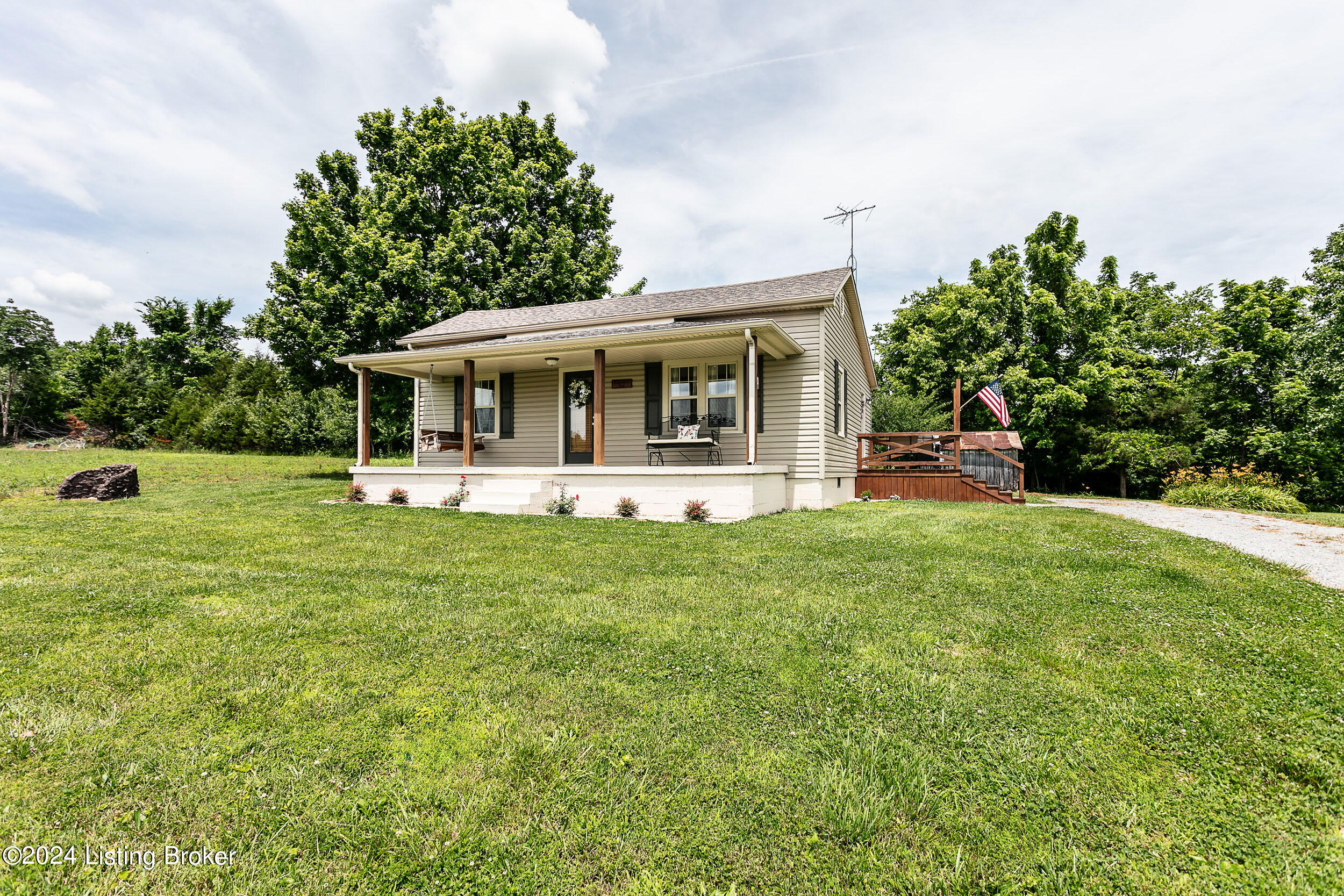 444 Gandertown Rd, Loretto, Kentucky image 1
