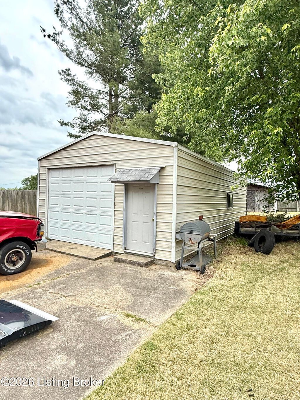 Photo of 4766 Flatlick Rd, Mt Washington, KY 40047 (MLS # 1716412)