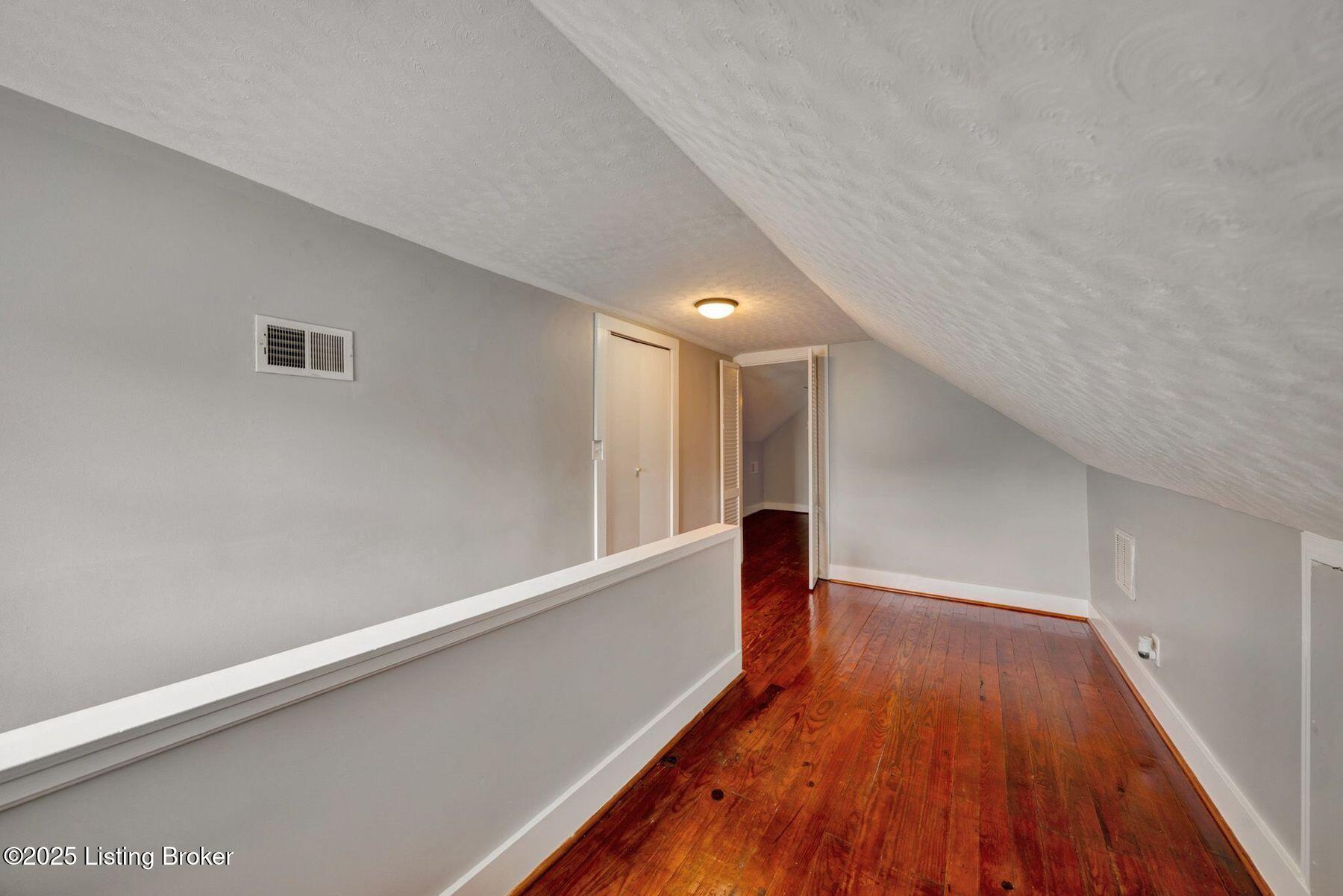 4423 Savage Dr, Louisville, Kentucky image 24
