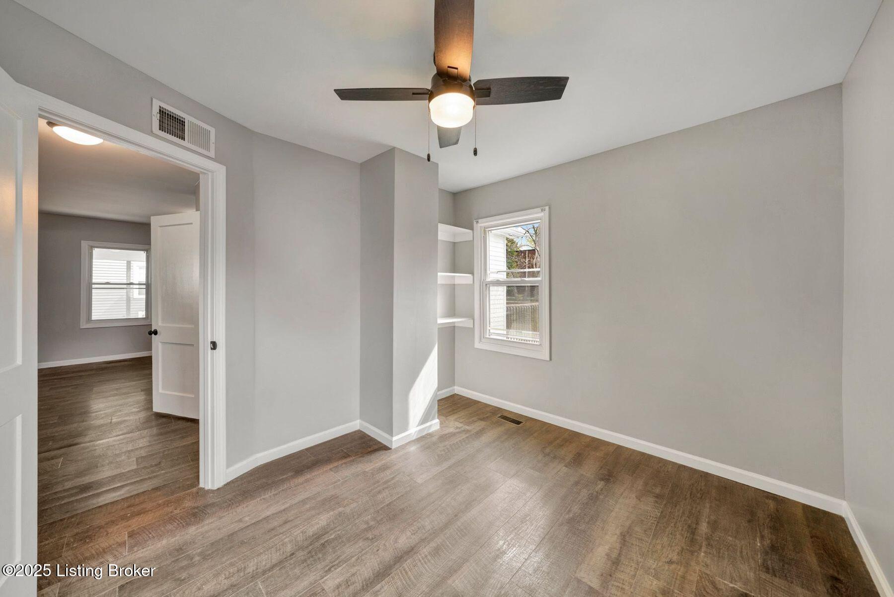 4423 Savage Dr, Louisville, Kentucky image 18
