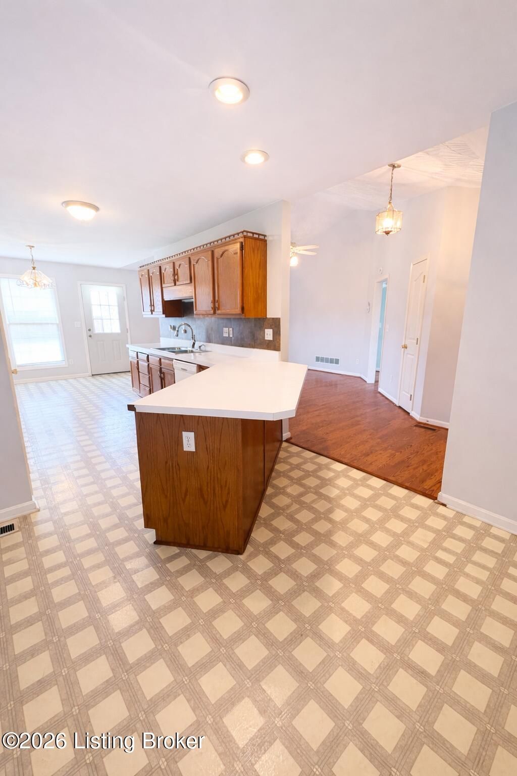 Photo of 333 Harding Dr, Mt Washington, KY 40047 (MLS # 1712602)