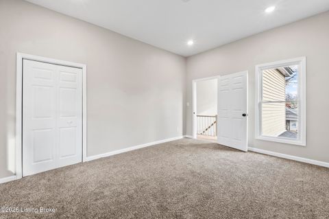 Tiny photo for 2324 Rowan St, Louisville, KY 40212 (MLS # 1711725)