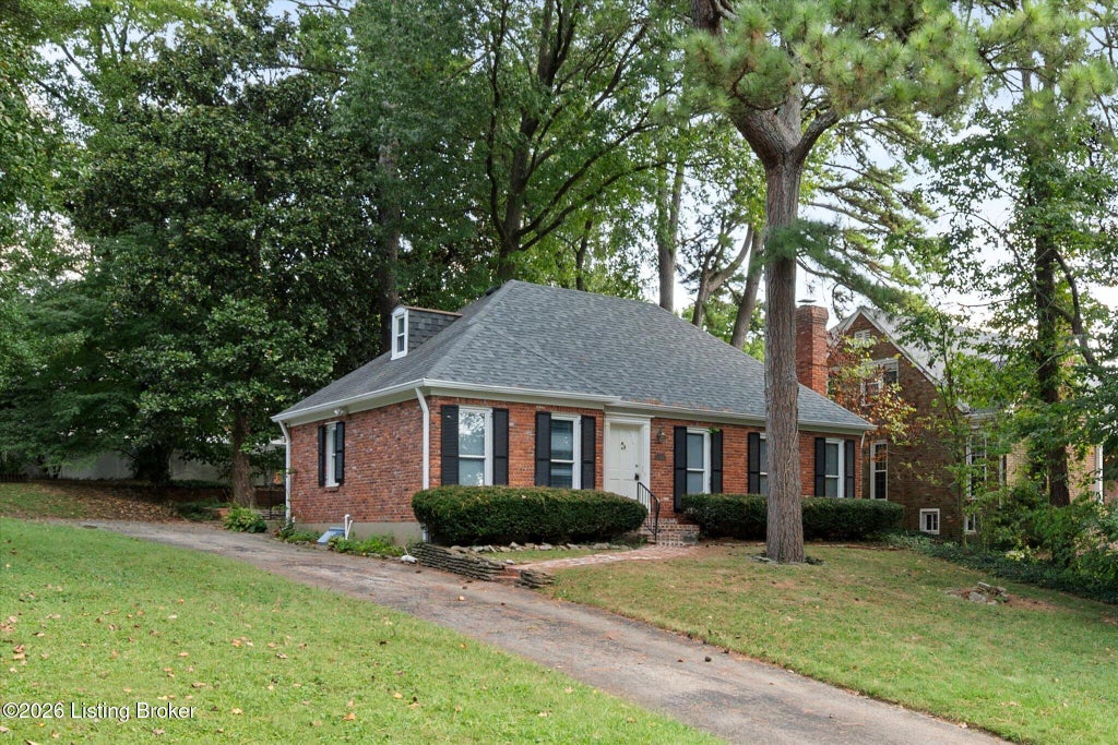 Photo of 3405 Hillvale Rd, Louisville, KY 40241 (MLS # 1729500)