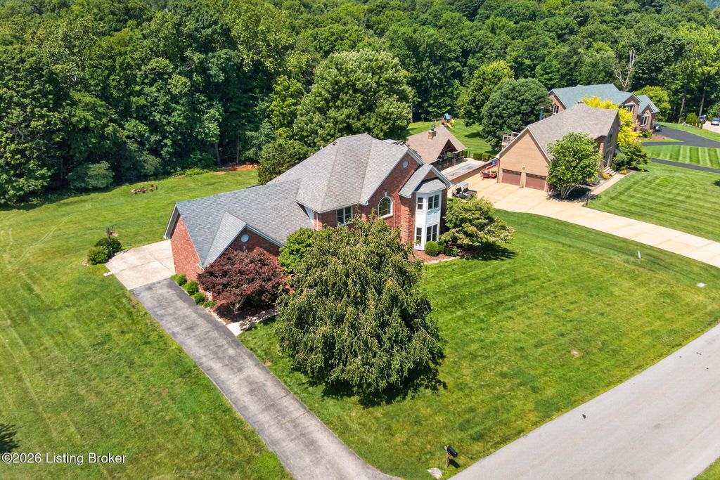 Photo of 1514 Taylor Creek Ct, Goshen, KY 40026 (MLS # 1717966)