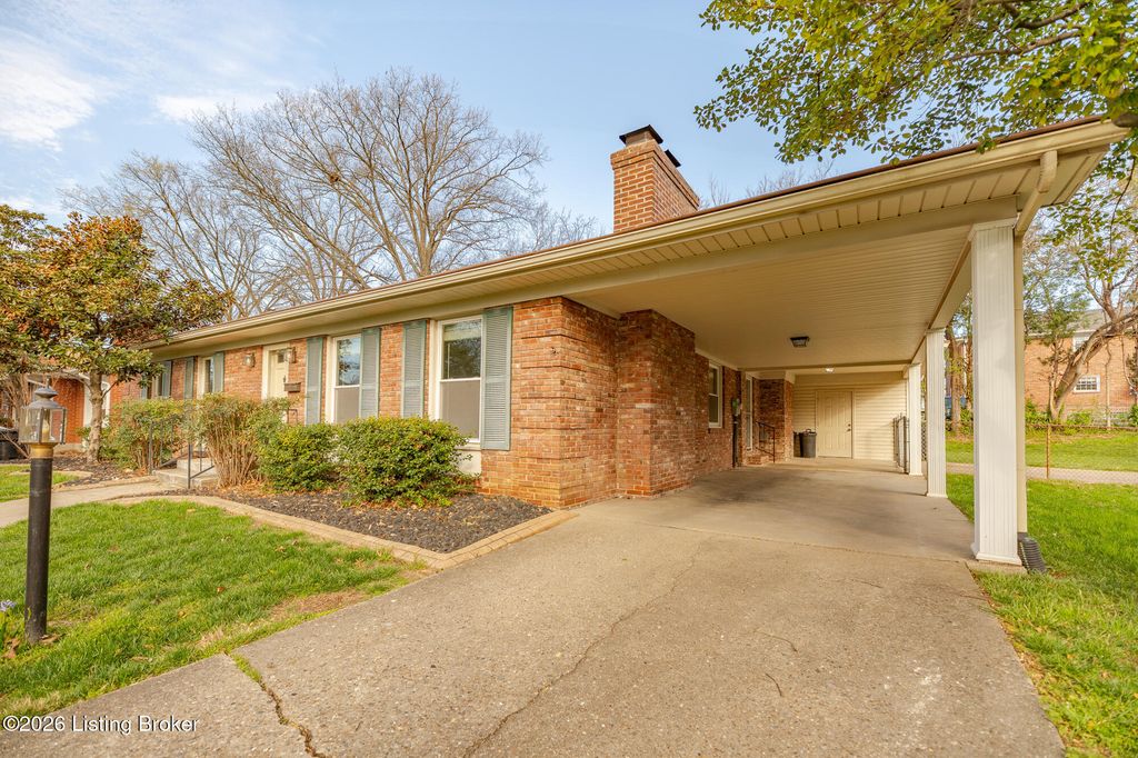 Photo of 3144 Sunny Ln, Louisville, KY 40205 (MLS # 1712308)