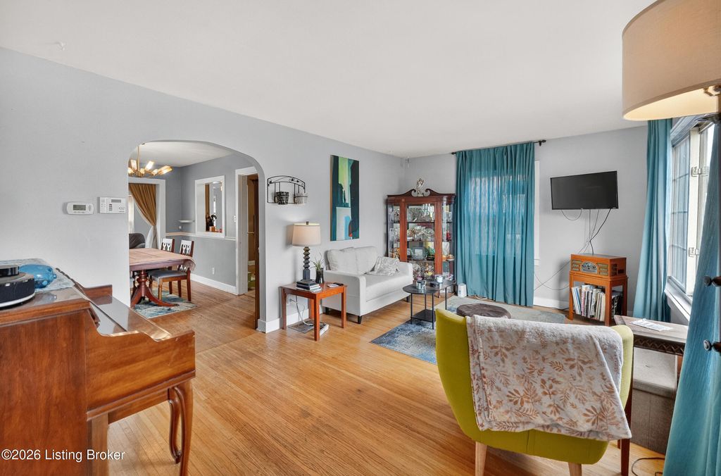 Photo of 3028 Dartmouth Ave, Louisville, KY 40205 (MLS # 1709303)