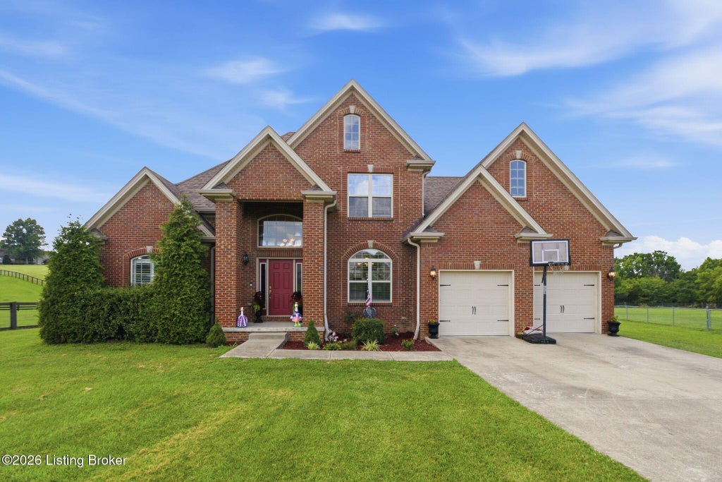 Photo of 1065 Running Brook Dr, Lawrenceburg, KY 40342 (MLS # 1722501)