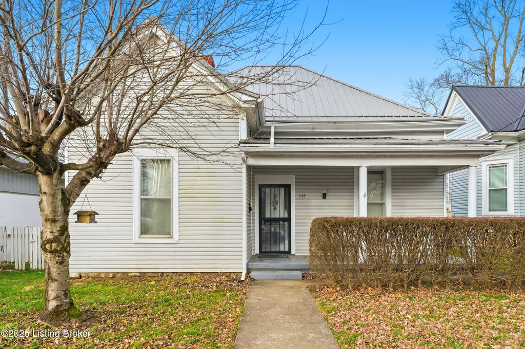Photo of 538 First St, Shelbyville, KY 40065 (MLS # 1706109)
