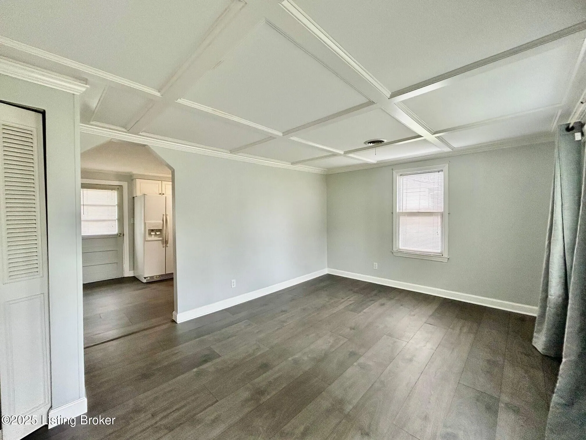 Louisville, Kentucky 40272, United States, 2 Bedrooms Bedrooms, ,1 BathroomBathrooms,Residential,Active,203649