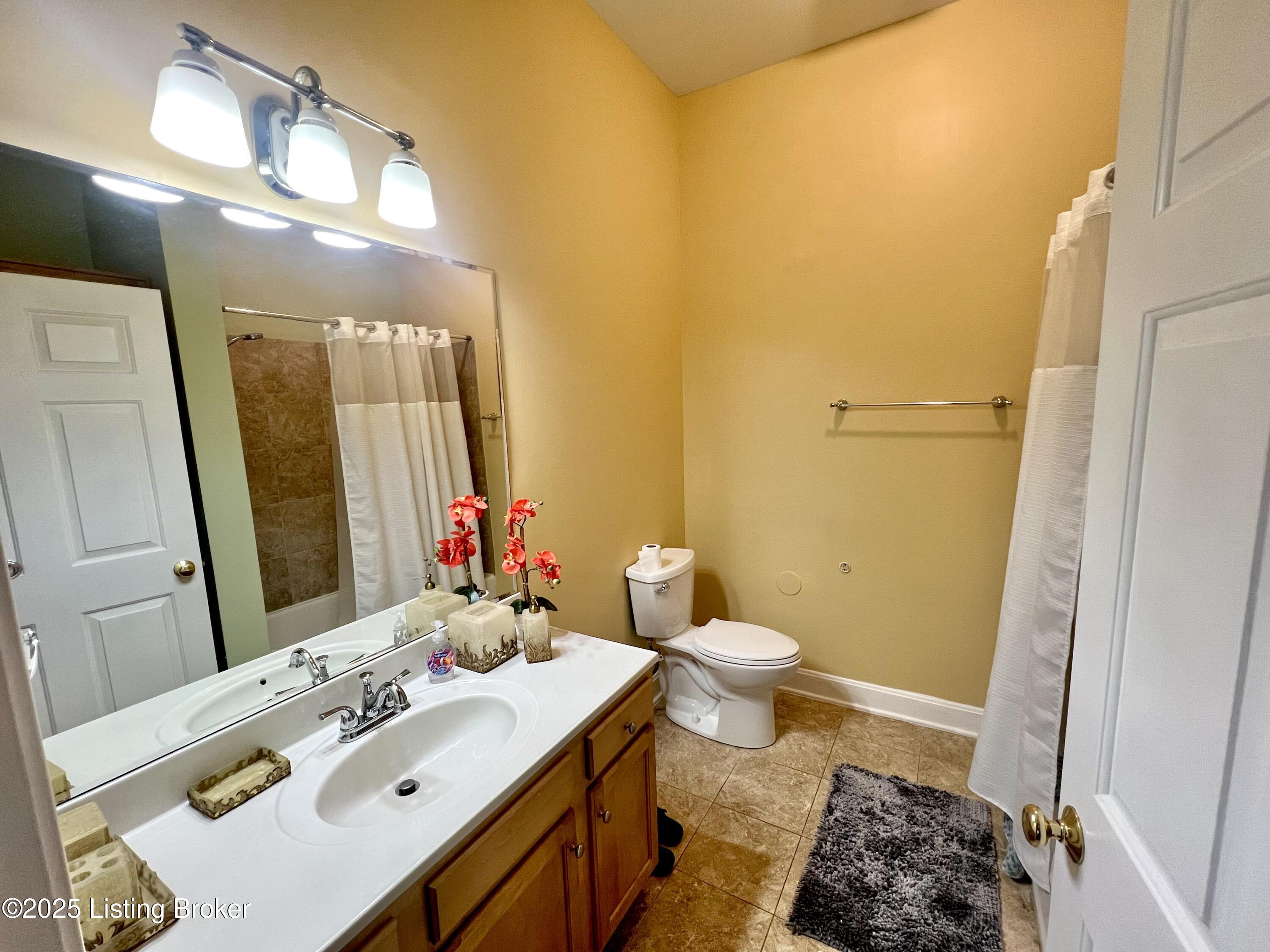 900 S Fifth St #202, Louisville, Kentucky image 33