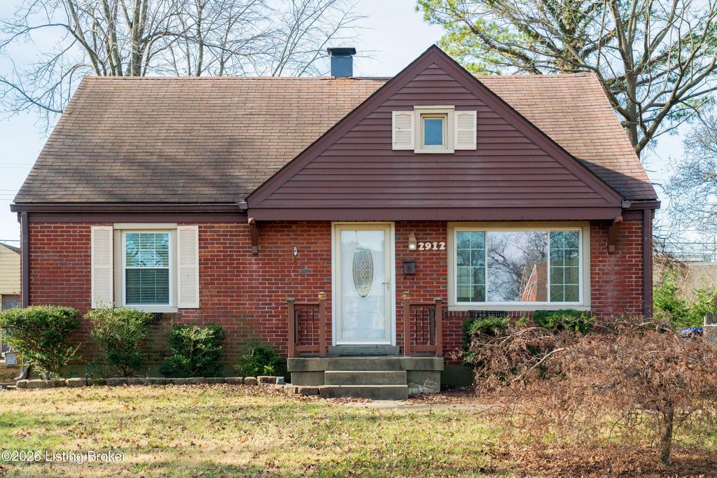 Photo of 2912 Yorkshire Blvd, Louisville, KY 40220 (MLS # 1708089)