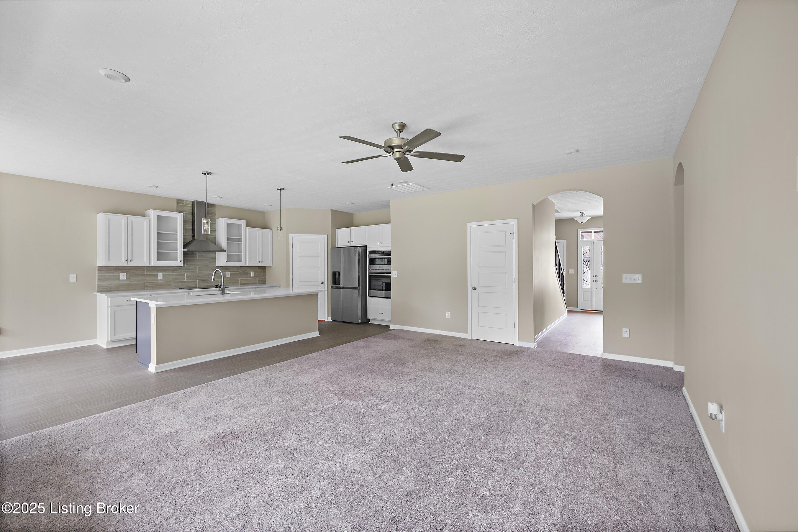 10516 Vista View Dr, Louisville, Pennsylvania image 12