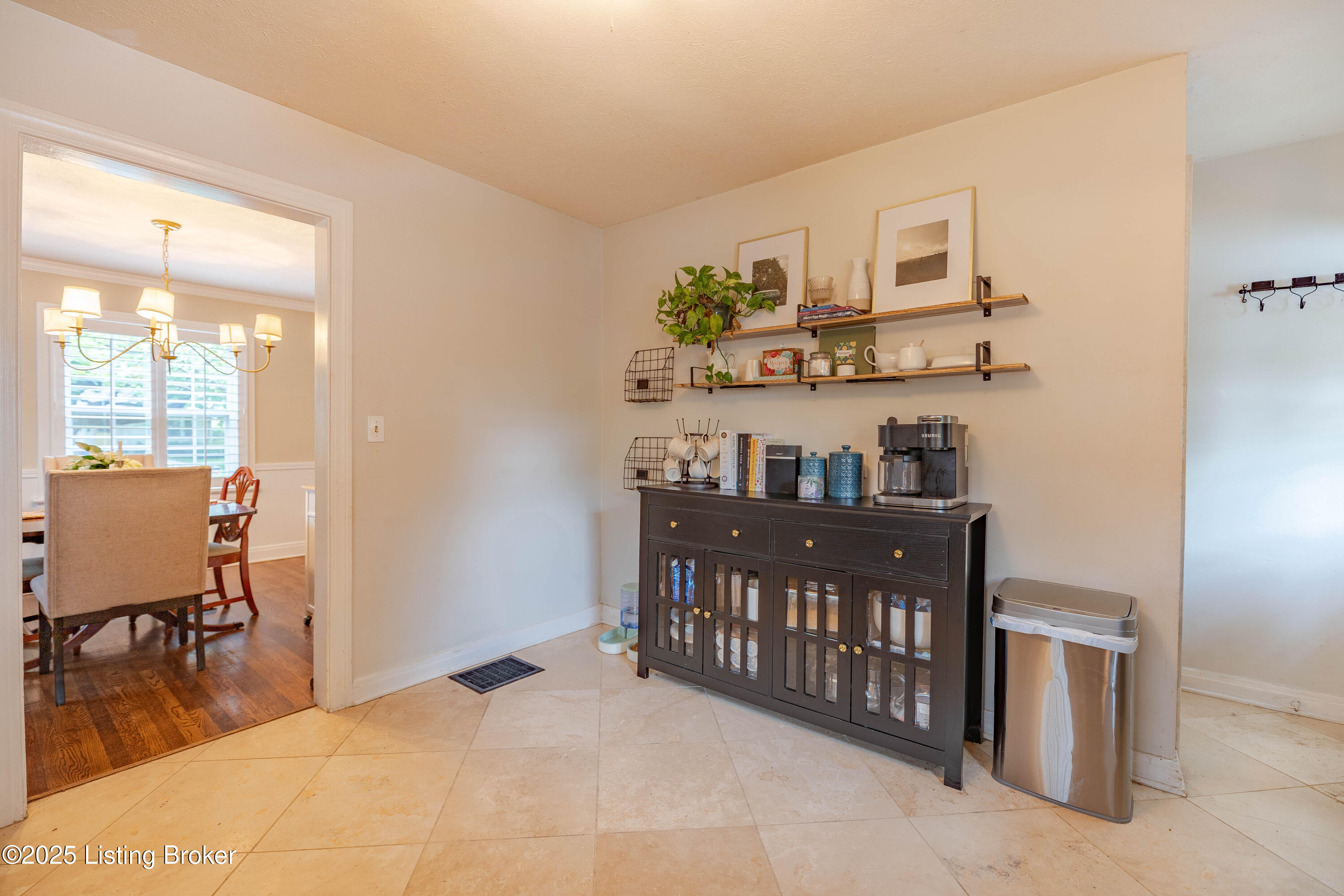 4016 Alton Rd, Louisville, Kentucky image 11