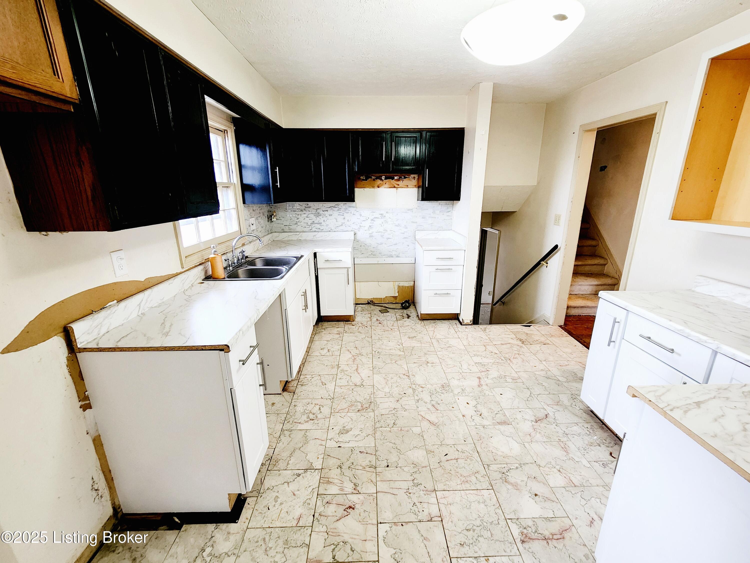 1415 Cedarbrook Rd, Goshen, Kentucky image 9