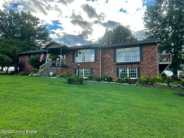 Photo 1 of 39 — 402 Northridge Dr, Bedford, KY 40006