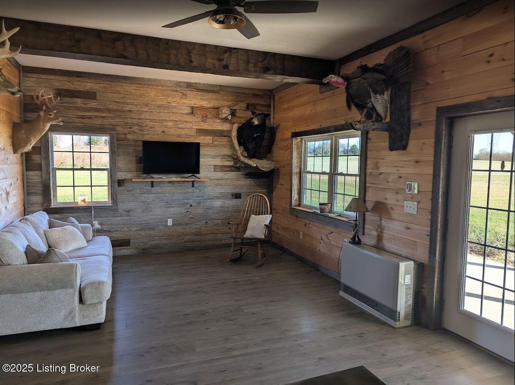 Photo of 286 Kruse Ln, Milton, KY 40045 (MLS # 1703464)