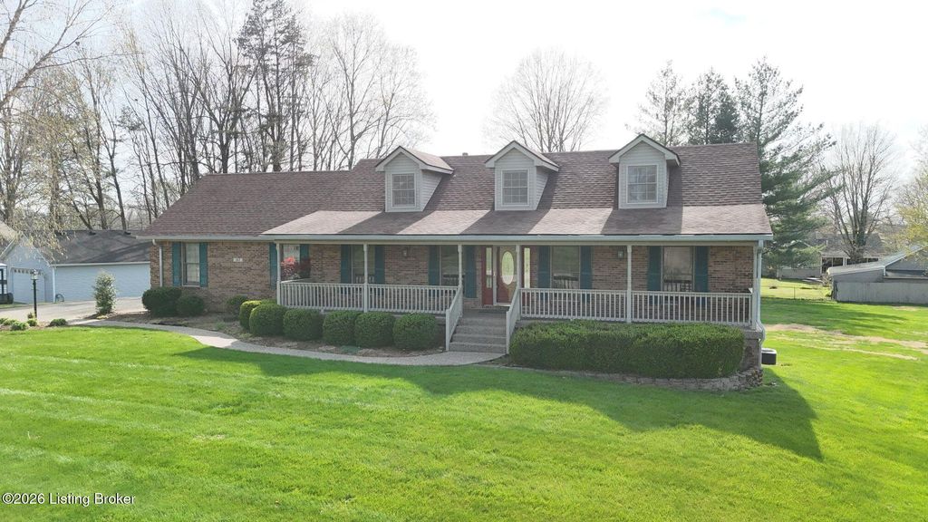 Photo of 167 Mill Falls St, Shepherdsville, KY 40165 (MLS # 1713669)