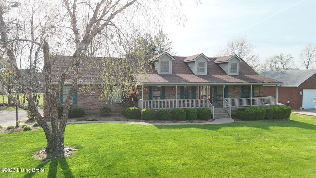 Photo of 167 Mill Falls St, Shepherdsville, KY 40165 (MLS # 1713669)