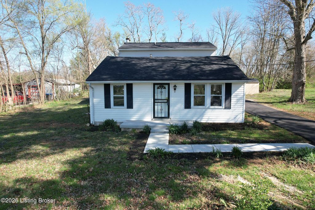 Photo of 8909 Independence School Rd, Louisville, KY 40228 (MLS # 1712805)