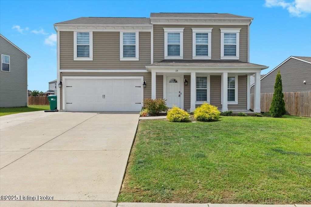 Photo of 115 Shadow Rock Ct, Shepherdsville, KY 40165 (MLS # 1695258)