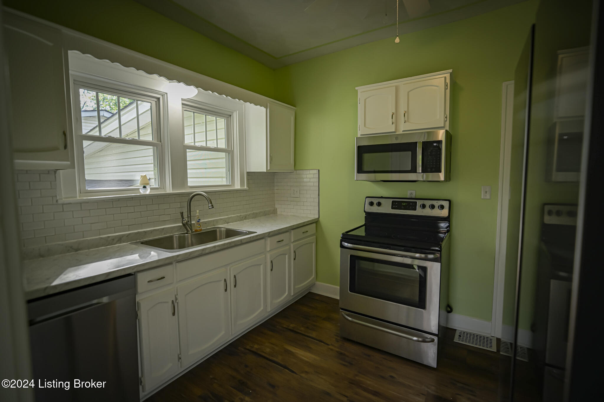 174 6th Ave, Shepherdsville, Kentucky image 8