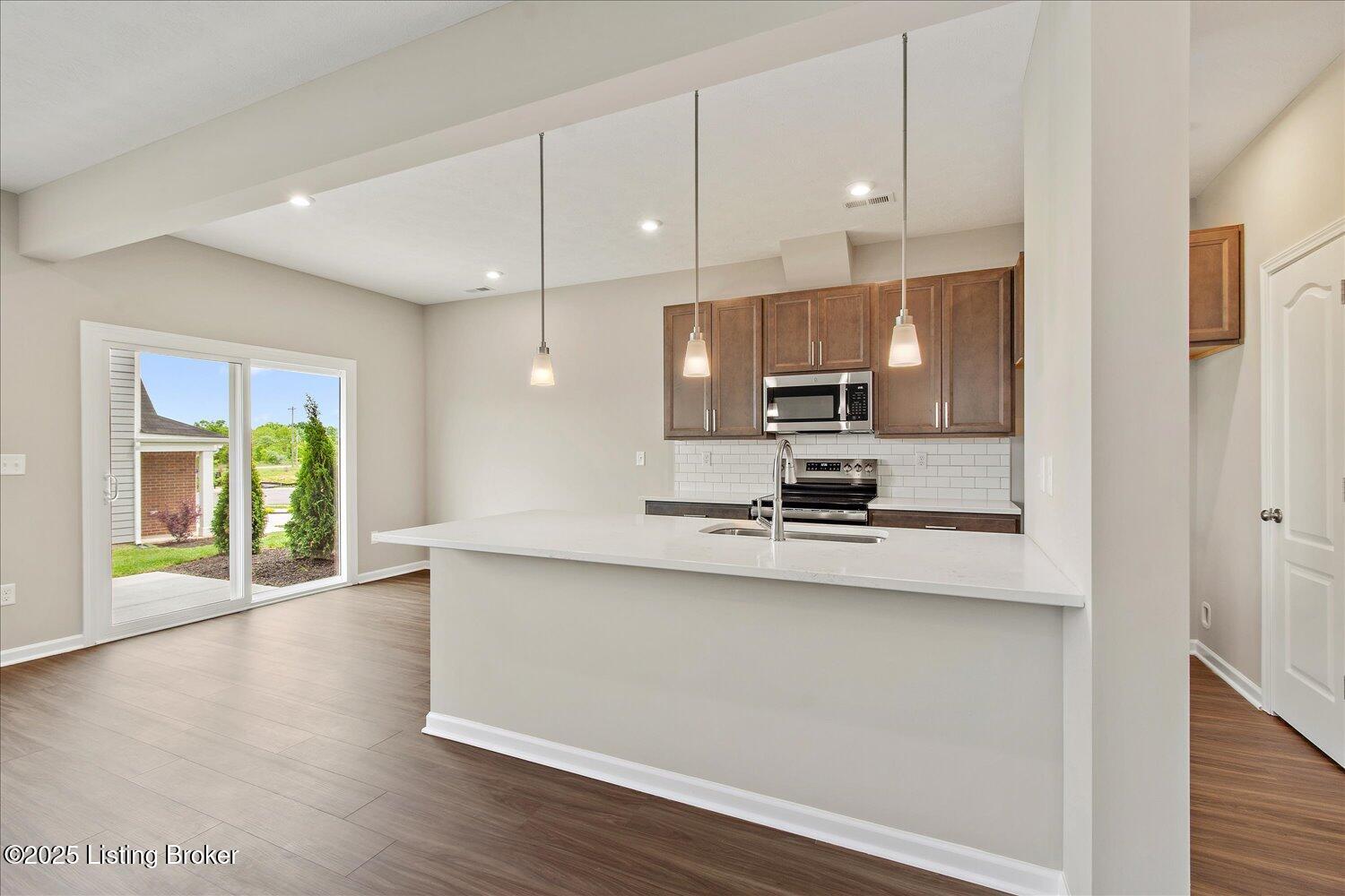170 Harvest Point Way, Mt Washington, Kentucky image 3