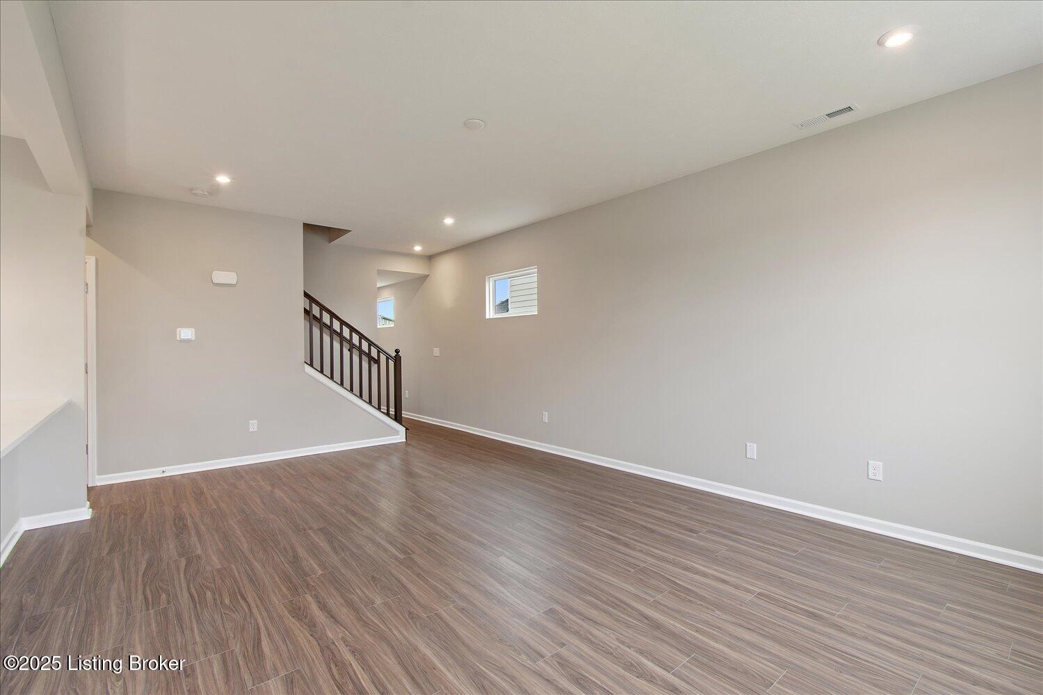 170 Harvest Point Way, Mt Washington, Kentucky image 9