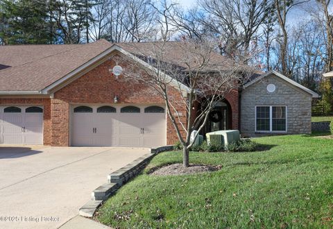 Photo of 10712 Riva Rd, Louisville, KY 40223 (MLS # 1704352)
