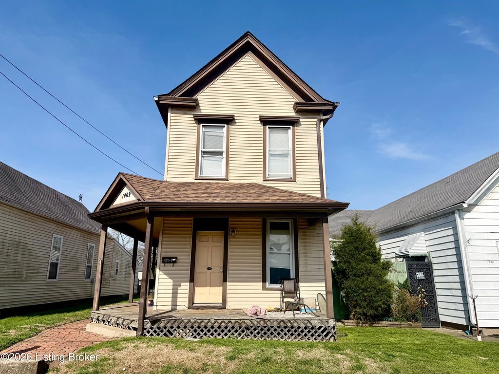 Photo of 1409 Chartres St #2, New Albany, IN 47150 (MLS # 1712417)
