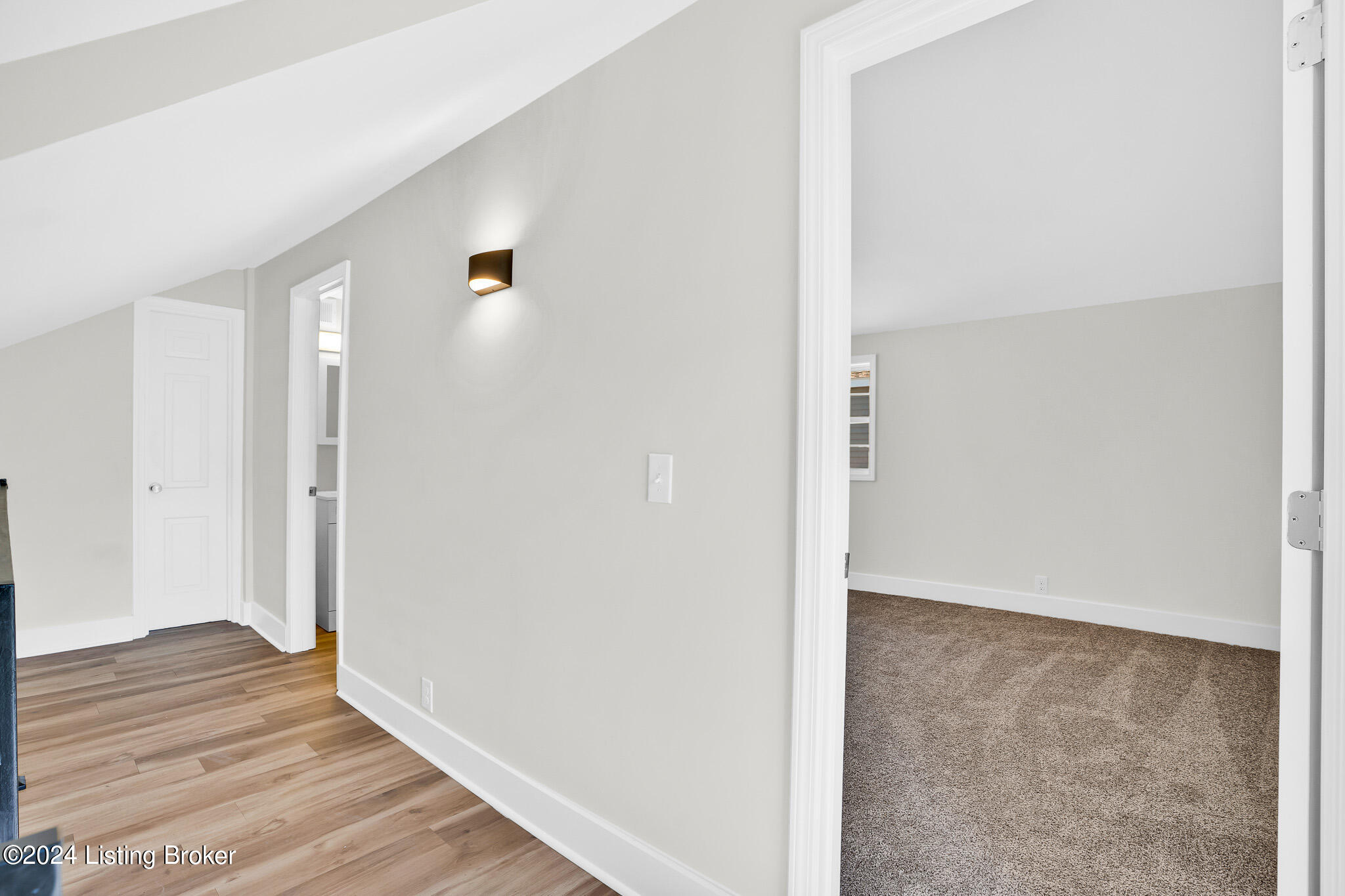 9709 W Manslick Rd, Fairdale, Kentucky image 36