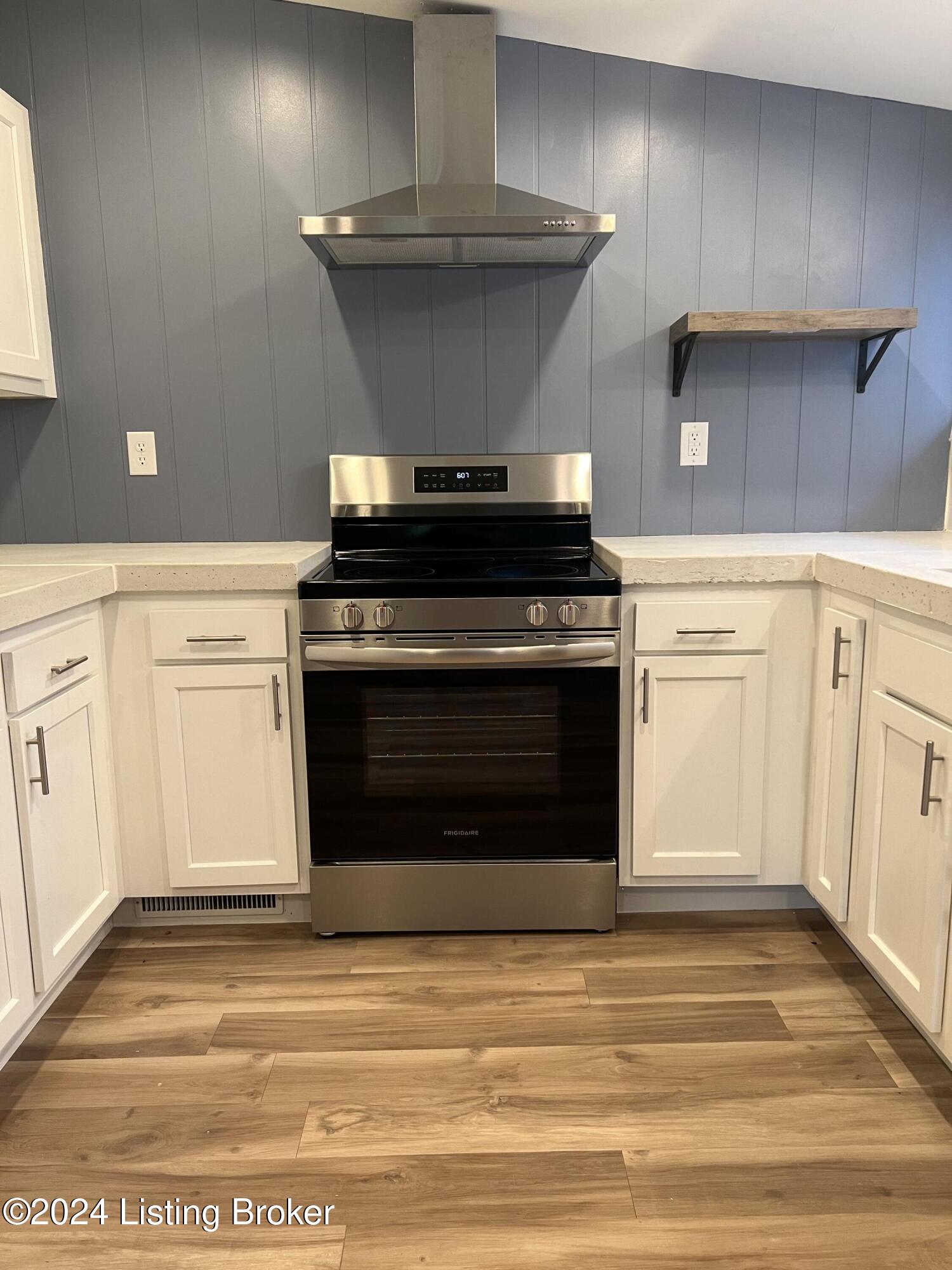 9709 W Manslick Rd, Fairdale, Kentucky image 19