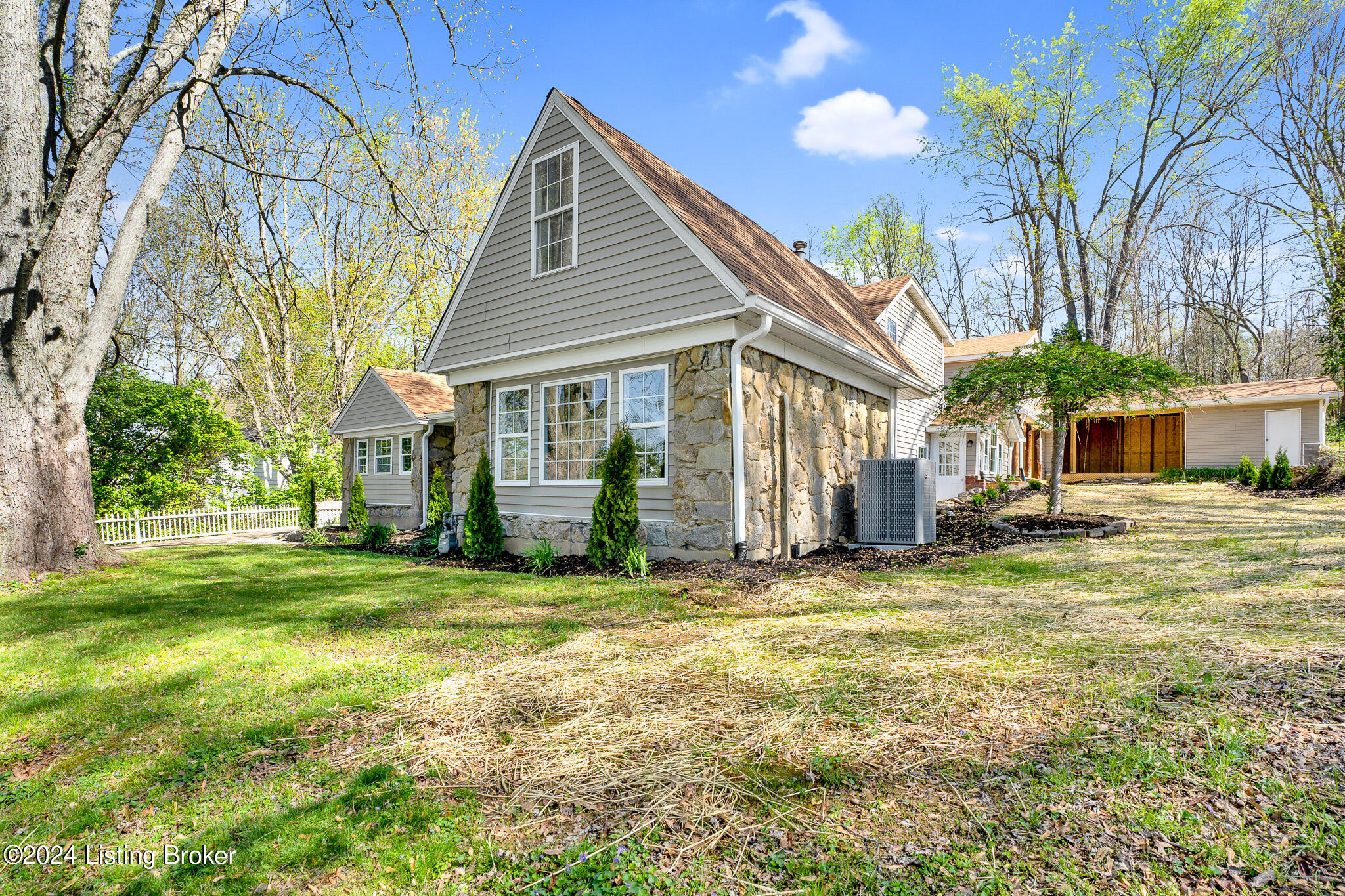 9709 W Manslick Rd, Fairdale, Kentucky image 49