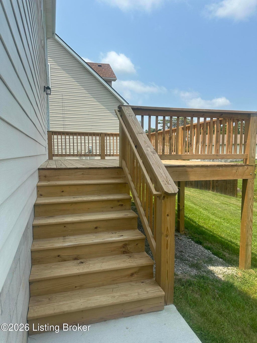 Photo of 209 Tex Ave, Louisville, KY 40118 (MLS # 1724658)