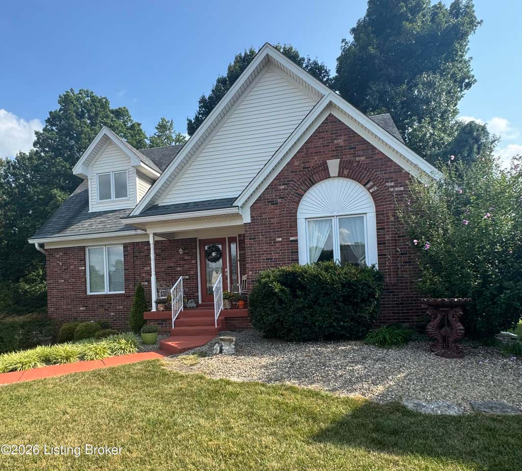 Photo of 7730 Cottage Cove Way, Louisville, KY 40214 (MLS # 1725849)