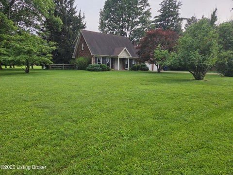 Homes For Sale - 2504 Raven Rd<br/> La Grange, KY 40031