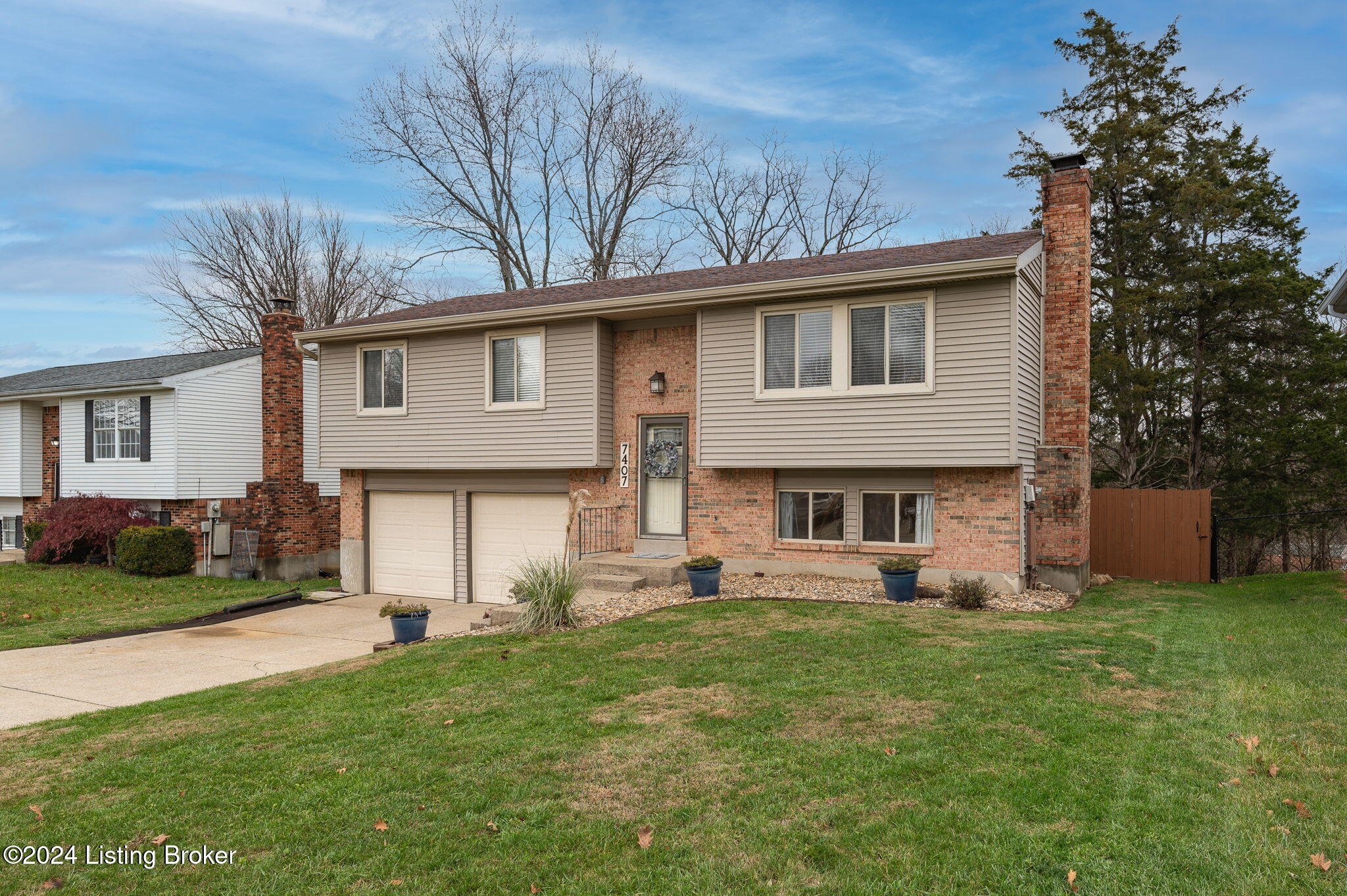 7407 Autumn Bent Way, Crestwood, Kentucky image 1