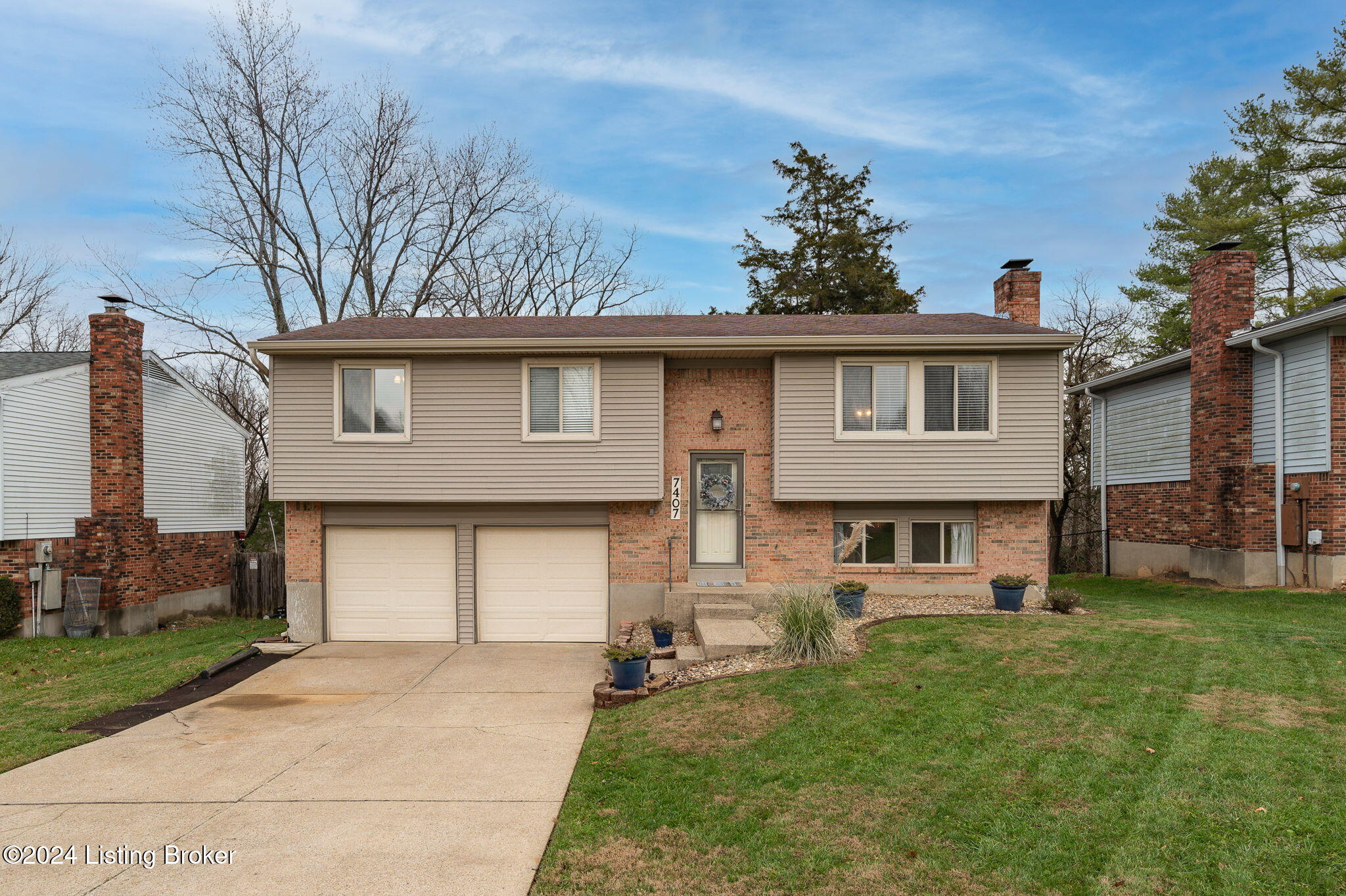 7407 Autumn Bent Way, Crestwood, Kentucky image 2