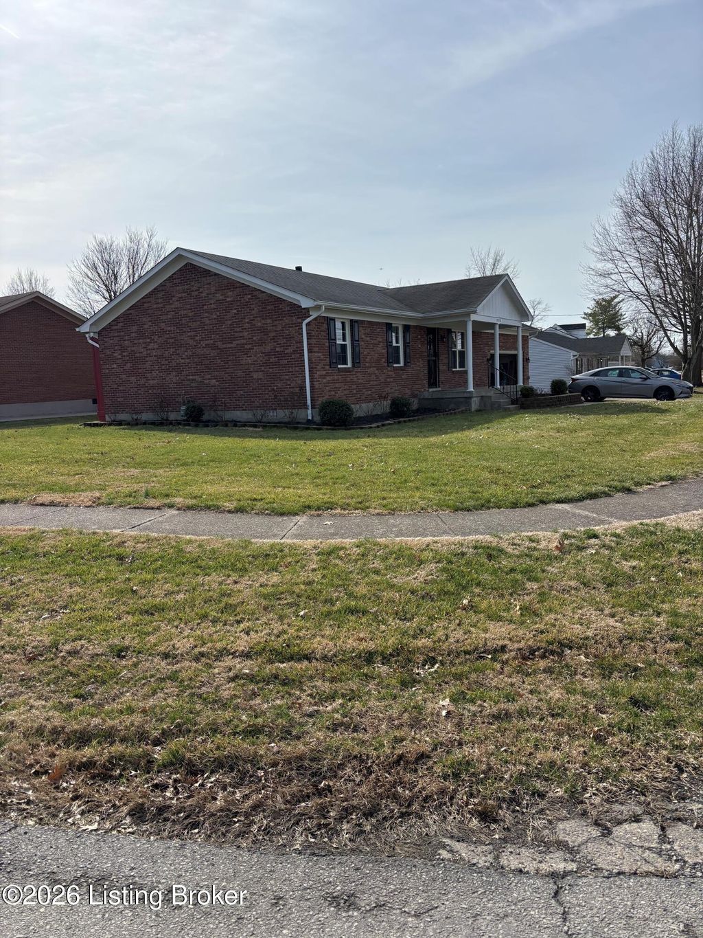 Photo of 12313 Kingsley Dr, Louisville, KY 40229 (MLS # 1710202)