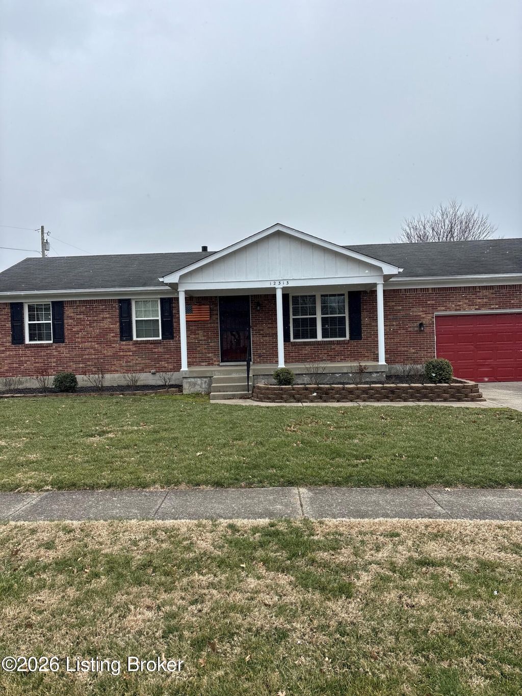 Photo of 12313 Kingsley Dr, Louisville, KY 40229 (MLS # 1710202)