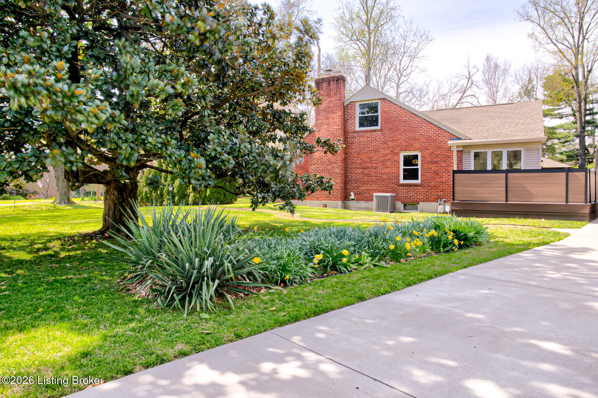 611 Rudy Ln