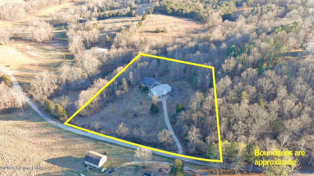 Photo of 998 Flat Rock Rd, Munfordville, KY 42765 (MLS # 1709819)