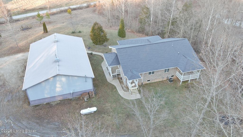 Photo of 998 Flat Rock Rd, Munfordville, KY 42765 (MLS # 1709819)