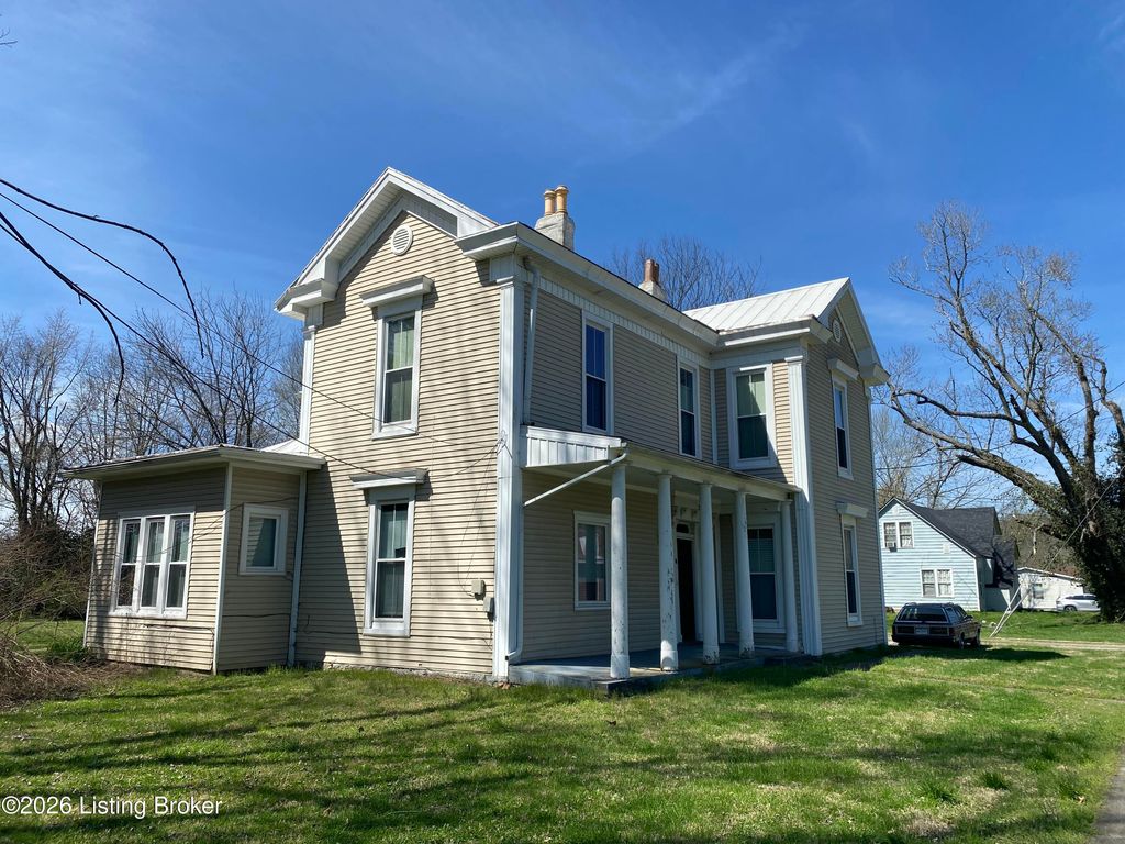 Photo of 313 Washington St, Taylorsville, KY 40071 (MLS # 1712597)