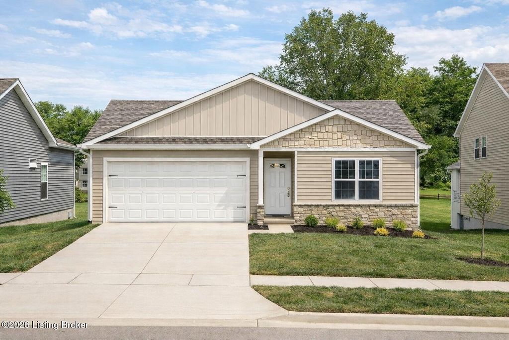 Photo of 2415 Eagle Pass, Shelbyville, KY 40065 (MLS # 1707460)