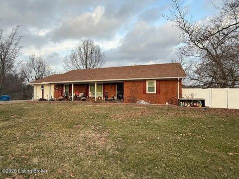 Homes For Sale - 208 Lakewood Dr<br/> Elizabethtown, KY 42701
